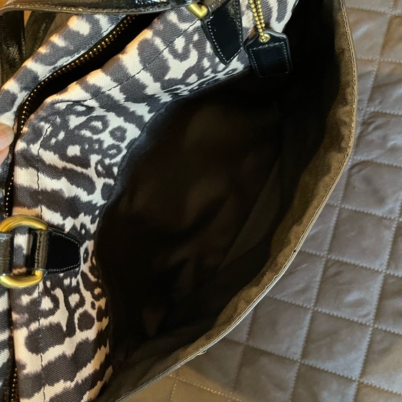 Coach Tan/Brown Animal Print Material Tote with Black Trim - Picture 7 of 10